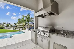 4054 Rocky Shores Dr, Tampa, FL 33634 - Photo 48