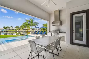 4054 Rocky Shores Dr, Tampa, FL 33634 - Photo 46