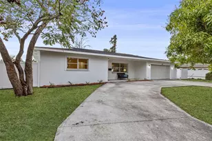 4311 Narvarez Way S, Saint Petersburg, FL 33712 - Photo 6