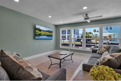 713 Saint Judes Drive S #2, Longboat Key, FL 34228 - Photo 10