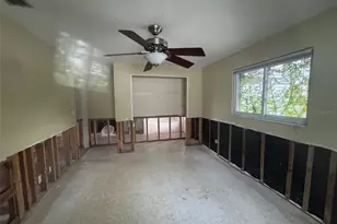 5116 Venetian Blvd NE, Saint Petersburg, FL 33703 - Photo 16