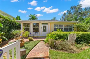 1417 Beach Dr NE, Saint Petersburg, FL 33704 - Photo 24