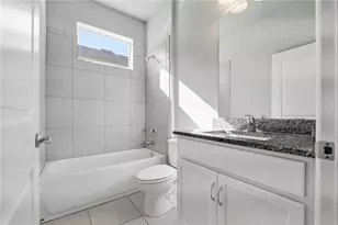 1556 N River Cir, Tarpon Springs, FL 34689 - Photo 18