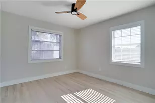 1132 76th Ave N, Saint Petersburg, FL 33702 - Photo 18