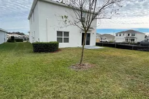 37059 Kings Crown Dr, Zephyrhills, FL 33541 - Photo 32