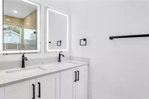 2701 35th Ave N, Saint Petersburg, FL 33713 - Photo 16