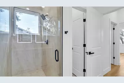 2701 35th Avenue N, Saint Petersburg, FL 33713 - Photo 18