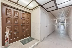 3021 Countryside Blvd, Clearwater, FL 33761 - Photo 2