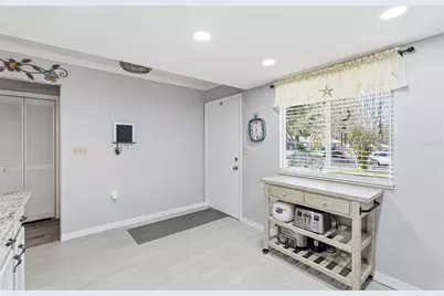 2948 Bancroft Circle E #B, Palm Harbor, FL 34683 - Photo 4