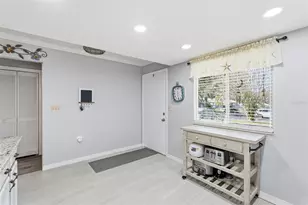 2948 Bancroft Cir E, Palm Harbor, FL 34683 - Photo 4