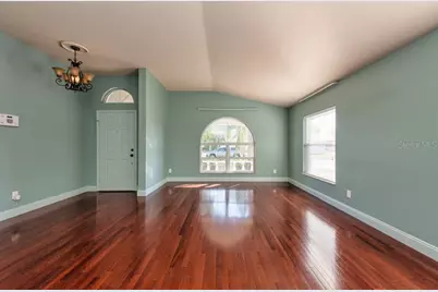 1761 Bonita Bluff Court, Ruskin, FL 33570 - Photo 4