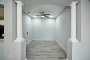 3433 Chapel Creek Cir, Wesley Chapel, FL 33544 - Photo 16