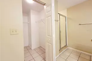 2008 N Albany Ave, Tampa, FL 33607 - Photo 20