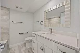 4141 Bayshore Blvd, Tampa, FL 33611 - Photo 16