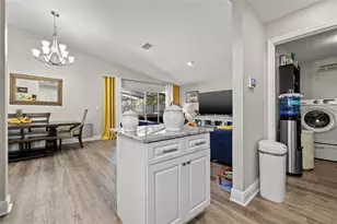 3113 Chamblee Ln, Clearwater, FL 33759 - Photo 10