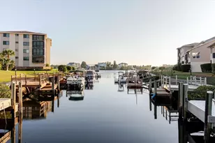 8211 Brent St, Port Richey, FL 34668 - Photo 32