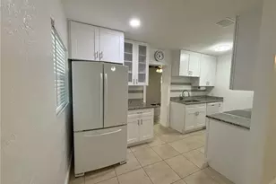 4727 W Wallcraft Ave, Tampa, FL 33611 - Photo 4