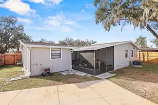 1001 Alpine Dr, Brandon, FL 33510 - Photo 28