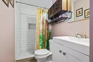 1001 Alpine Dr, Brandon, FL 33510 - Photo 14