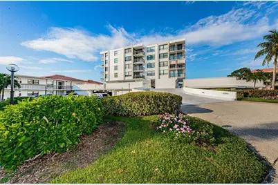 6210 Sun Boulevard #408, Saint Petersburg, FL 33715 - Photo 1