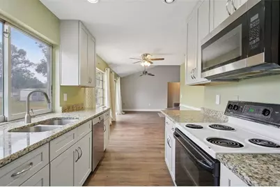 2120 Country Loop N, Lakeland, FL 33811 - Photo 14