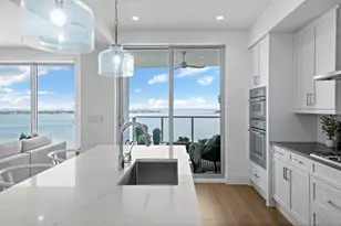 2910 W Barcelona St, Tampa, FL 33629 - Photo 16