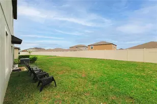 9448 Lemon Drop Loop, Ruskin, FL 33573 - Photo 22