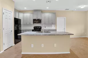 348 Cedar Falls Dr, Apollo Beach, FL 33572 - Photo 8