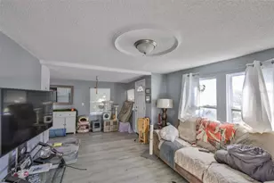 1208 17th St N, Saint Petersburg, FL 33713 - Photo 6