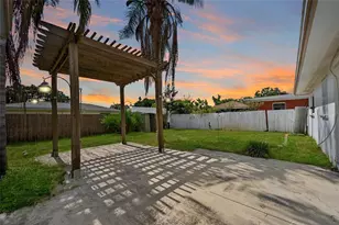 2127 Scotland Dr, Clearwater, FL 33763 - Photo 30