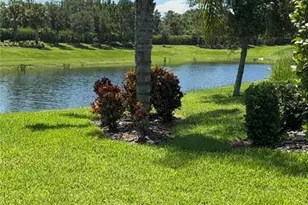 5103 Shady Stone Pl, Wimauma, FL 33598 - Photo 12