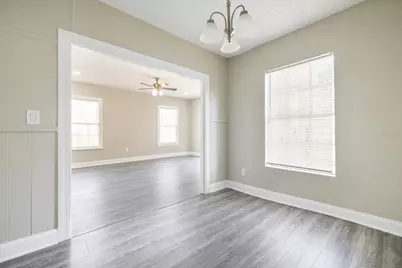 2402 W North B Street, Tampa, FL 33609 - Photo 8