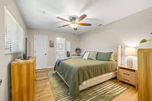 314 Circle Dr, Palm Harbor, FL 34683 - Photo 14