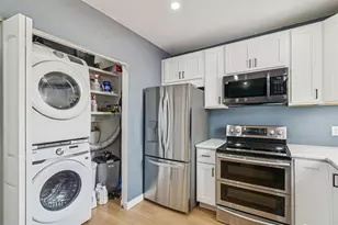 155 83rd Street N, Saint Petersburg, FL 33702 - Photo 6