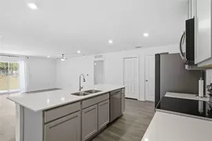 16287 Little Auk Rd, Weeki Wachee, FL 34614 - Photo 14