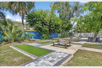 4511 - 4513 W McElroy Avenue, Tampa, FL 33611 - Photo 2