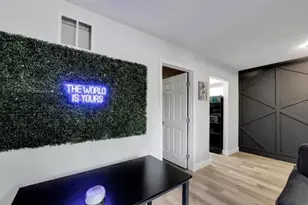 4511 - 4513 W McElroy Ave, Tampa, FL 33611 - Photo 16