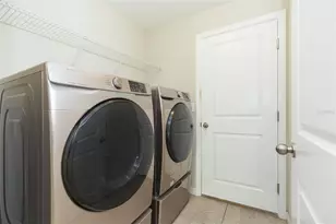 10040 Carloway Hills Dr, Wimauma, FL 33598 - Photo 12