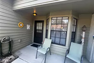 3108 Lynx Ln, Spring Hill, FL 34606 - Photo 2