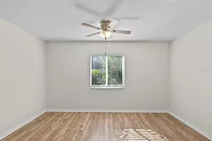 2737 Enterprise Rd E, Clearwater, FL 33759 - Photo 12