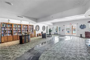 5220 Brittany Dr S, Saint Petersburg, FL 33715 - Photo 60