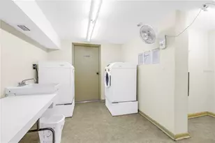 5220 Brittany Dr S, Saint Petersburg, FL 33715 - Photo 34