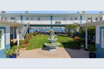 16 Paradise Lane #107, Saint Petersburg, FL 33706 - Photo 2