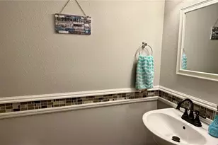 6930 Hawthorne Trace Ln, Riverview, FL 33578 - Photo 12