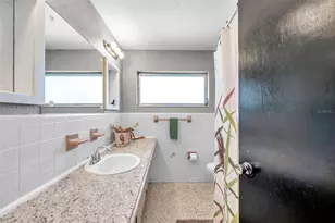 2825 60th St N, Saint Petersburg, FL 33710 - Photo 32