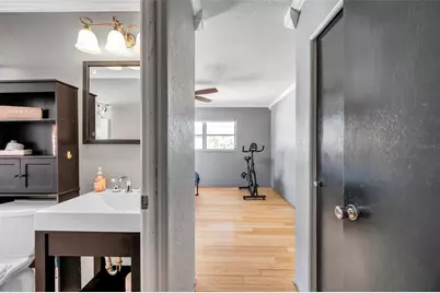 2825 60th Street N, Saint Petersburg, FL 33710 - Photo 28