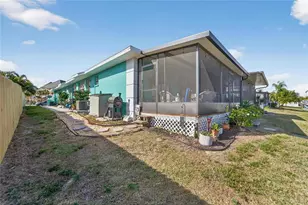 1041 Apollo Beach Blvd, Apollo Beach, FL 33572 - Photo 44