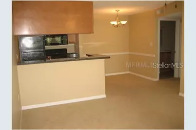 209 Lake Brook Circle #206, Brandon, FL 33511 - Photo 4