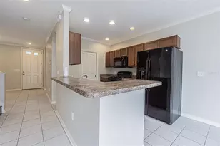 10033 Bradwell Pl, Tampa, FL 33626 - Photo 6