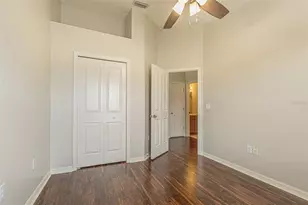 10033 Bradwell Pl, Tampa, FL 33626 - Photo 16